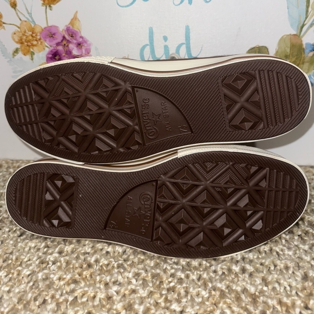 Converse Chuck Taylor Hightops brown women’s size 9.5 men’s size 7.5 - Picture 6 of 9
